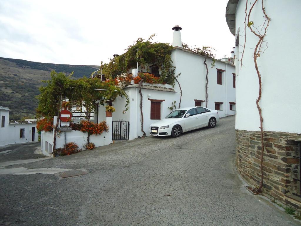 Rurales Las Chimeneas公寓式酒店 卡皮雷拉 外观 照片